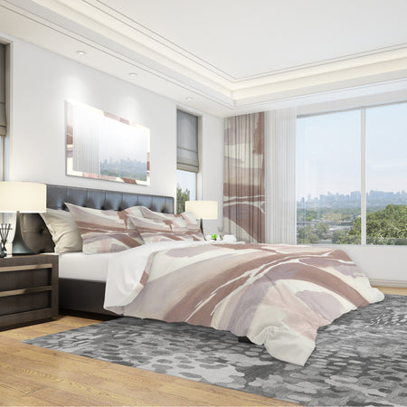 White and Placid I Blush - Geometric Duvet Cover Set