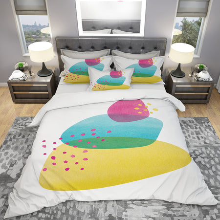 Minimal Spots Balance I - Geometric Duvet Cover Set