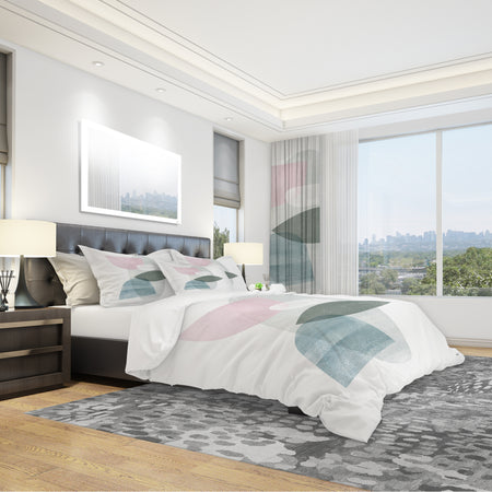 Distressed Dream II - Geometric Duvet Cover Set
