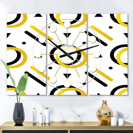 Trendy Black and Gold Triangular Pattern I - Oversized Mid-Century wall clock - 3 Panels