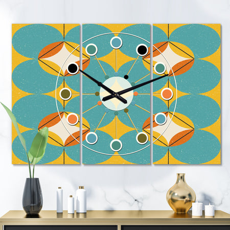Diamond Retro IV - Oversized Mid-Century wall clock - 3 Panels