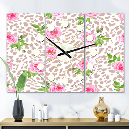 Leopard Fur Safari IV - Oversized Mid-Century wall clock - 3 Panels