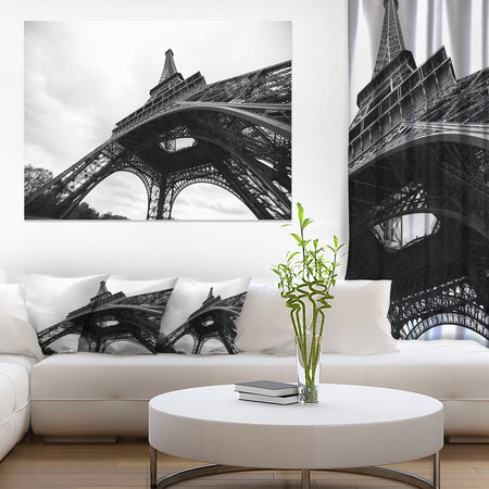 Paris Eiffel Tower in Black and White Side View Cityscape Canvas print