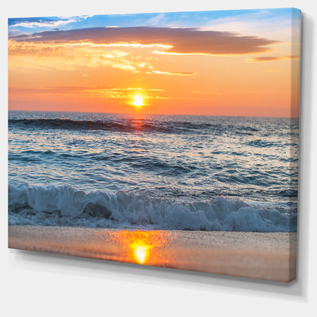 Beautiful Sunrise over the Horizon. - Modern Beach Canvas Art Print
