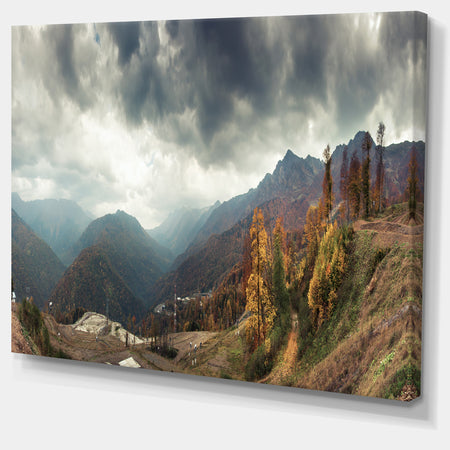 Caucasus Mountains White Panorama - Landscape Artwork Canvas