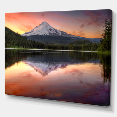 Reflection of Mount Hood on Trillium Lake at Sunset - Lake Landscapes Photographic on wrapped Canvas
