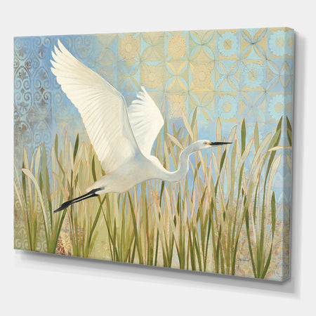 Snowy Egret in Flight vII - Farmhouse Canvas Artwork