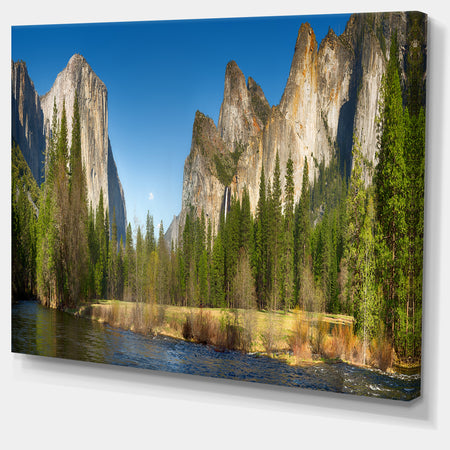 Yosemite Valley Panorama - Landscape Canvas Art Print