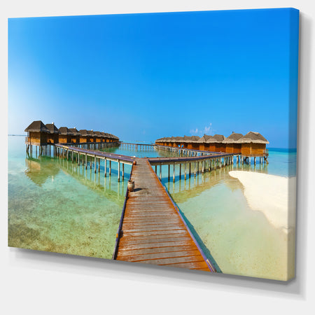 Bungalows in Maldives Island - Landscape Photo Canvas Print