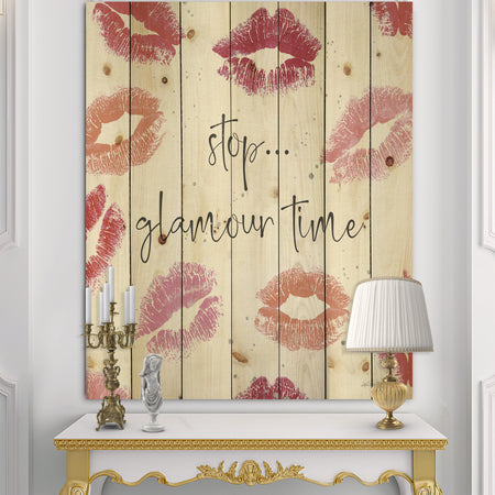 Chic Accents VI - Fashion Print on Natural Pine Wood