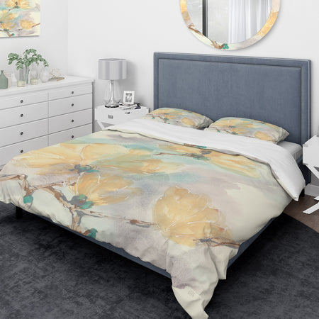 Magnolias in White II - Traditional Duvet Cover Set