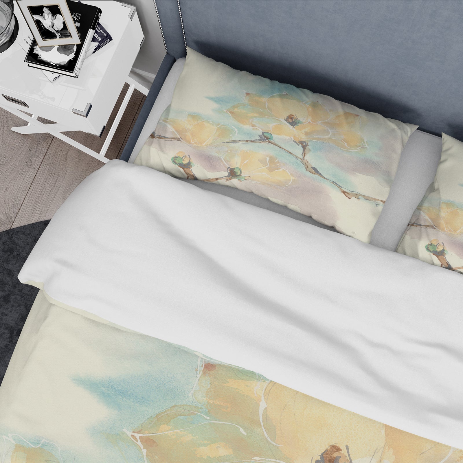 Magnolias in White I - Traditional Duvet Cover Set