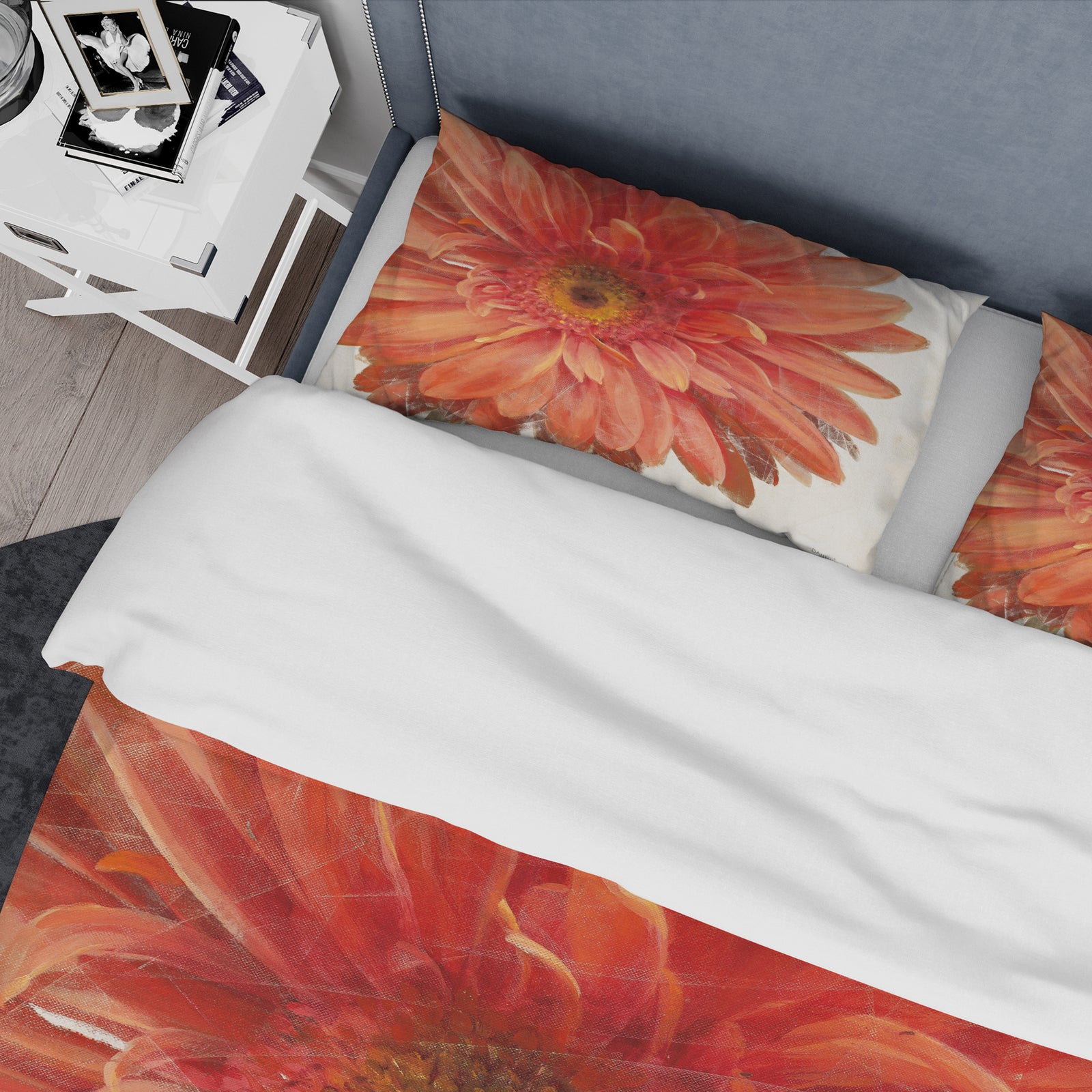 Vivid Red Daisy - Traditional Duvet Cover Set