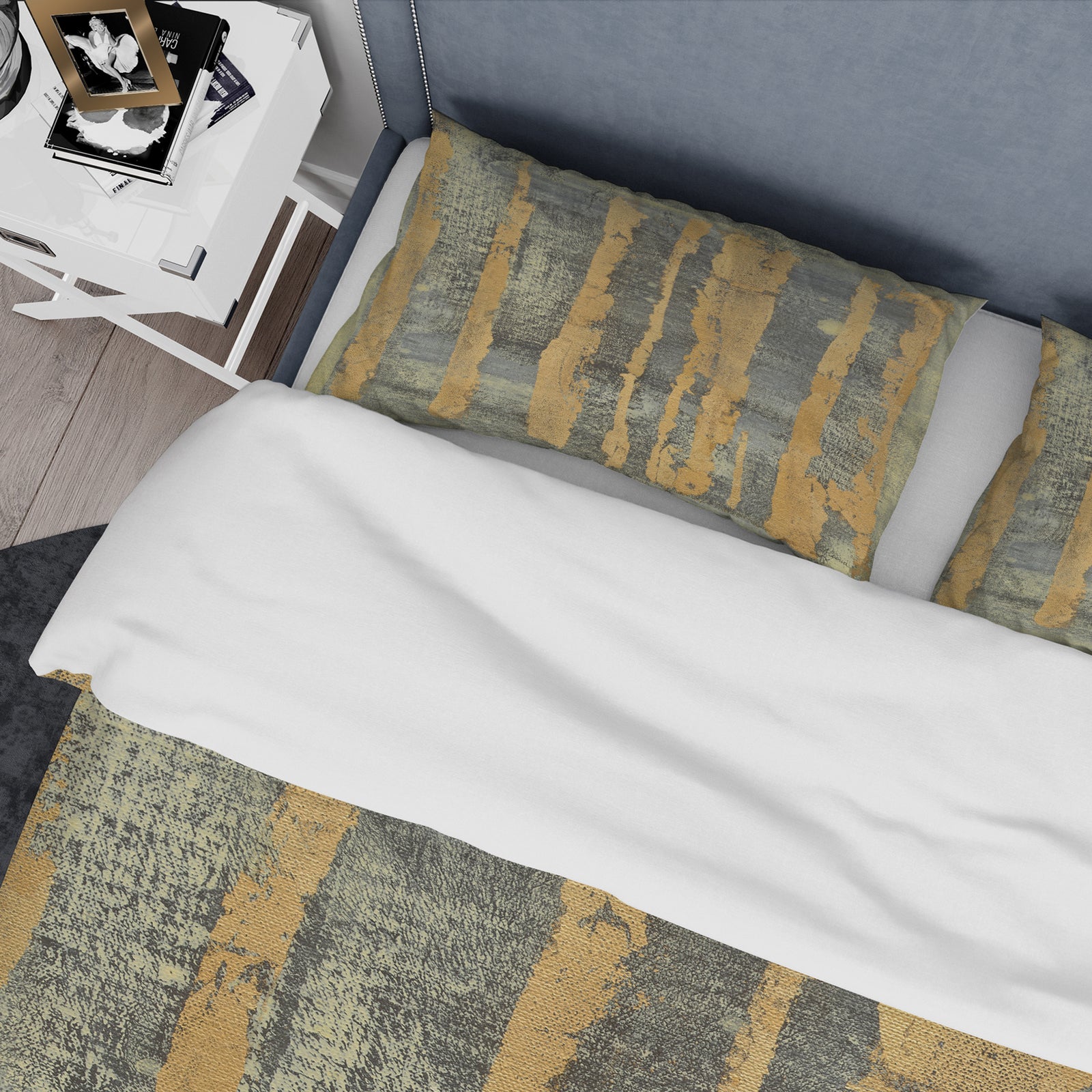 Glam Metallic Form IV - Glam Duvet Cover Set