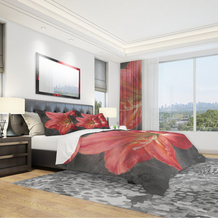 Vivid Red Lily III - Shabby Duvet Cover Set