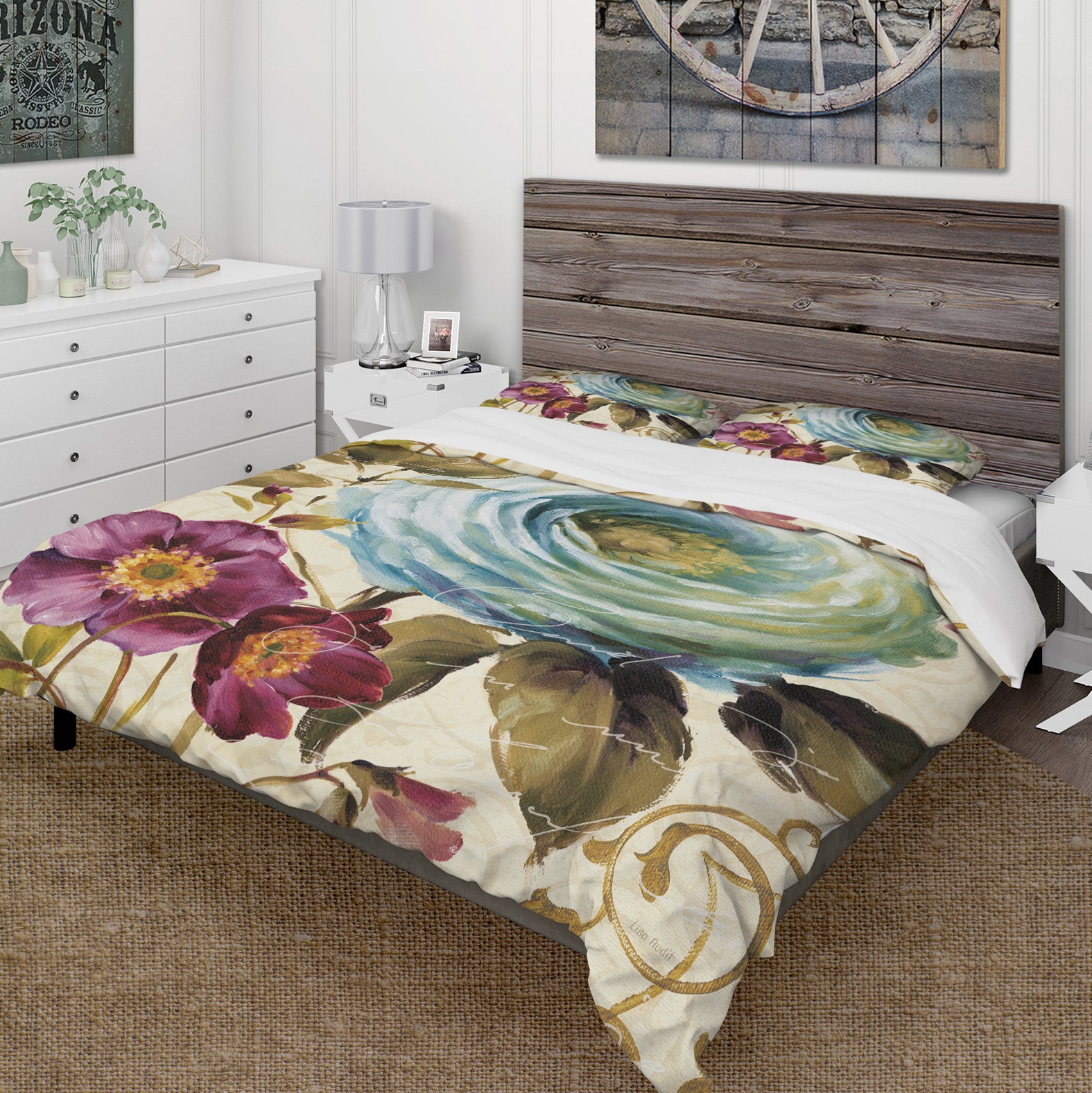 Victorias Cream Flower - Cottage Duvet Cover Set
