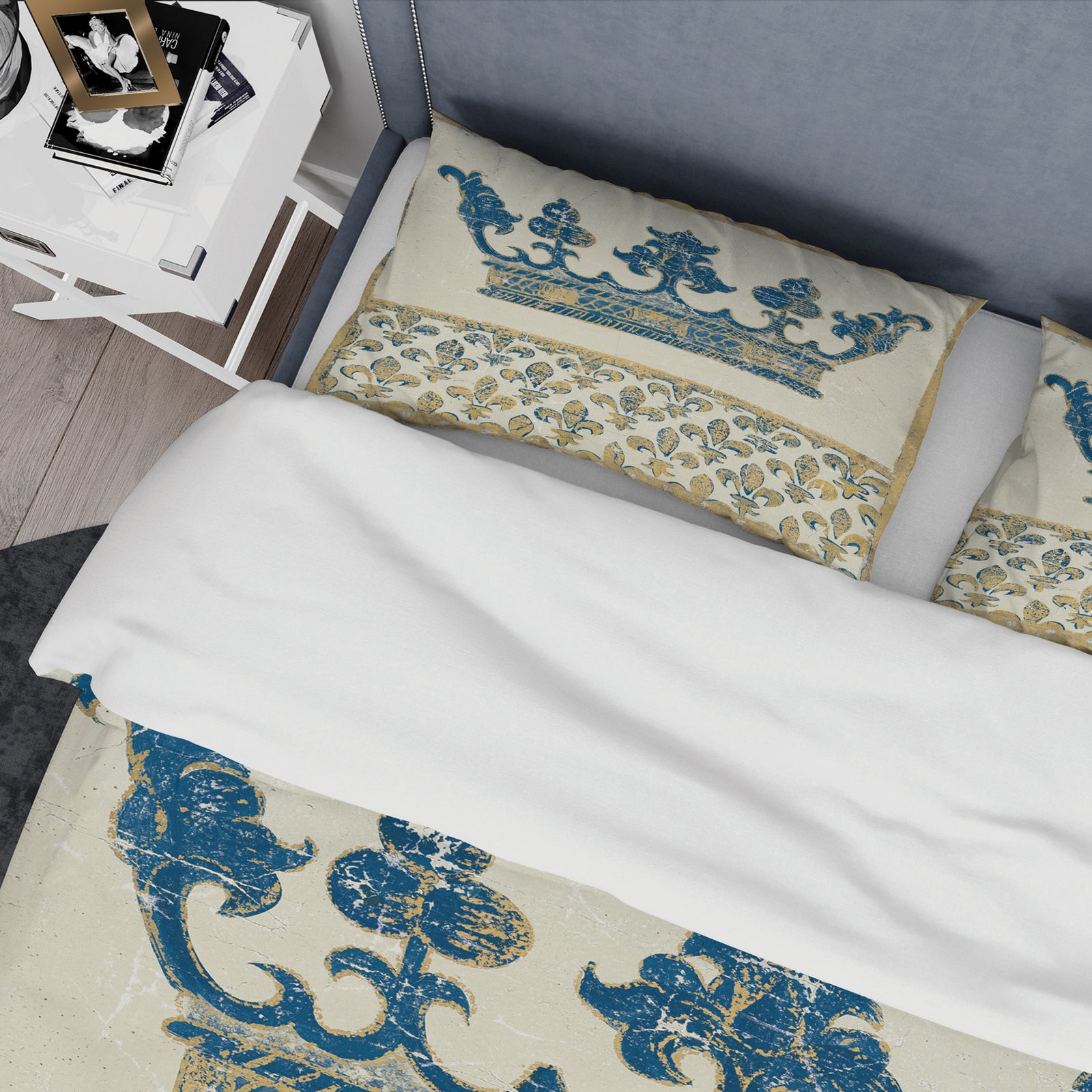 Fleur de Lis Gold Crown - Glam Duvet Cover Set