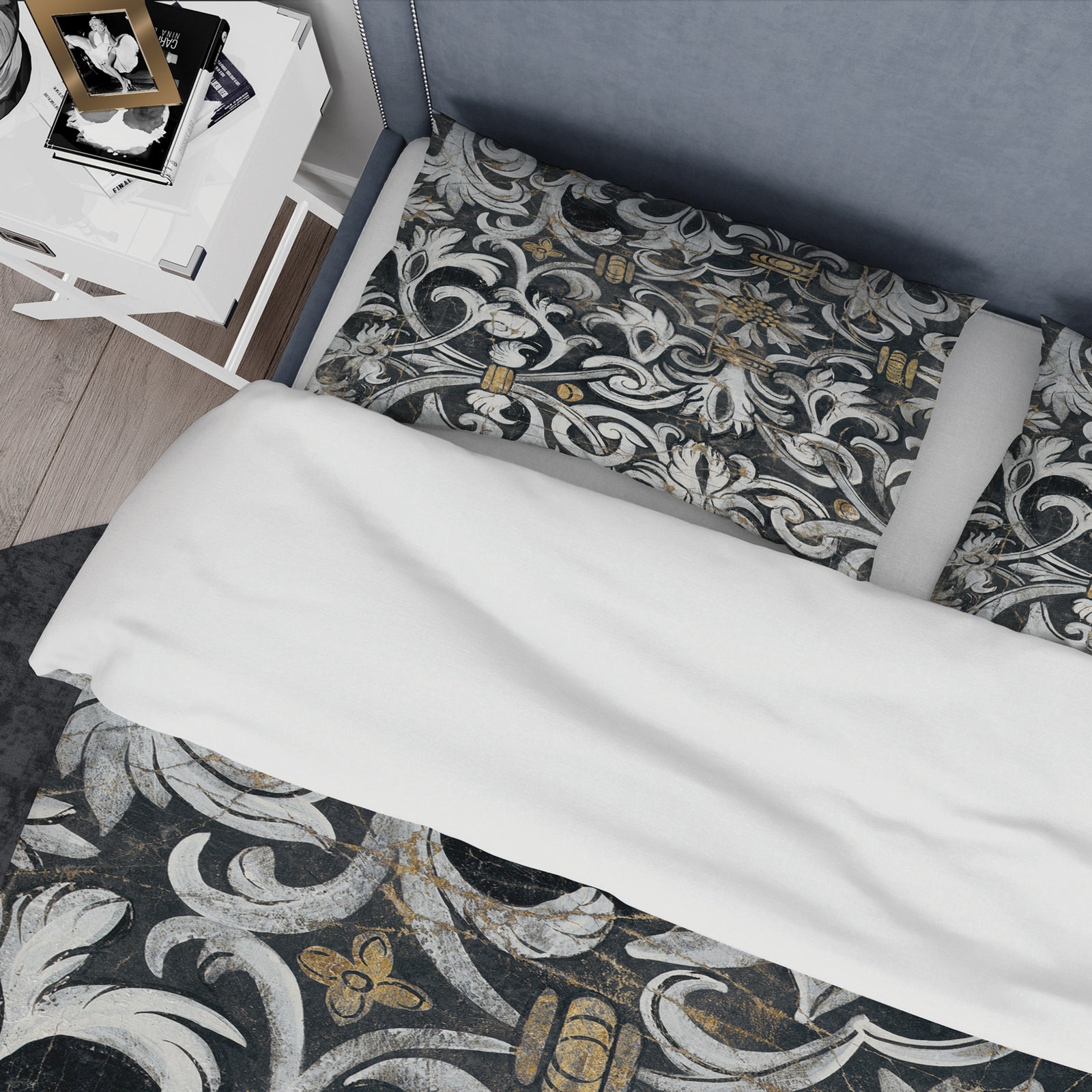 Gold Mettalic Floral Strapwork - Glam Duvet Cover Set