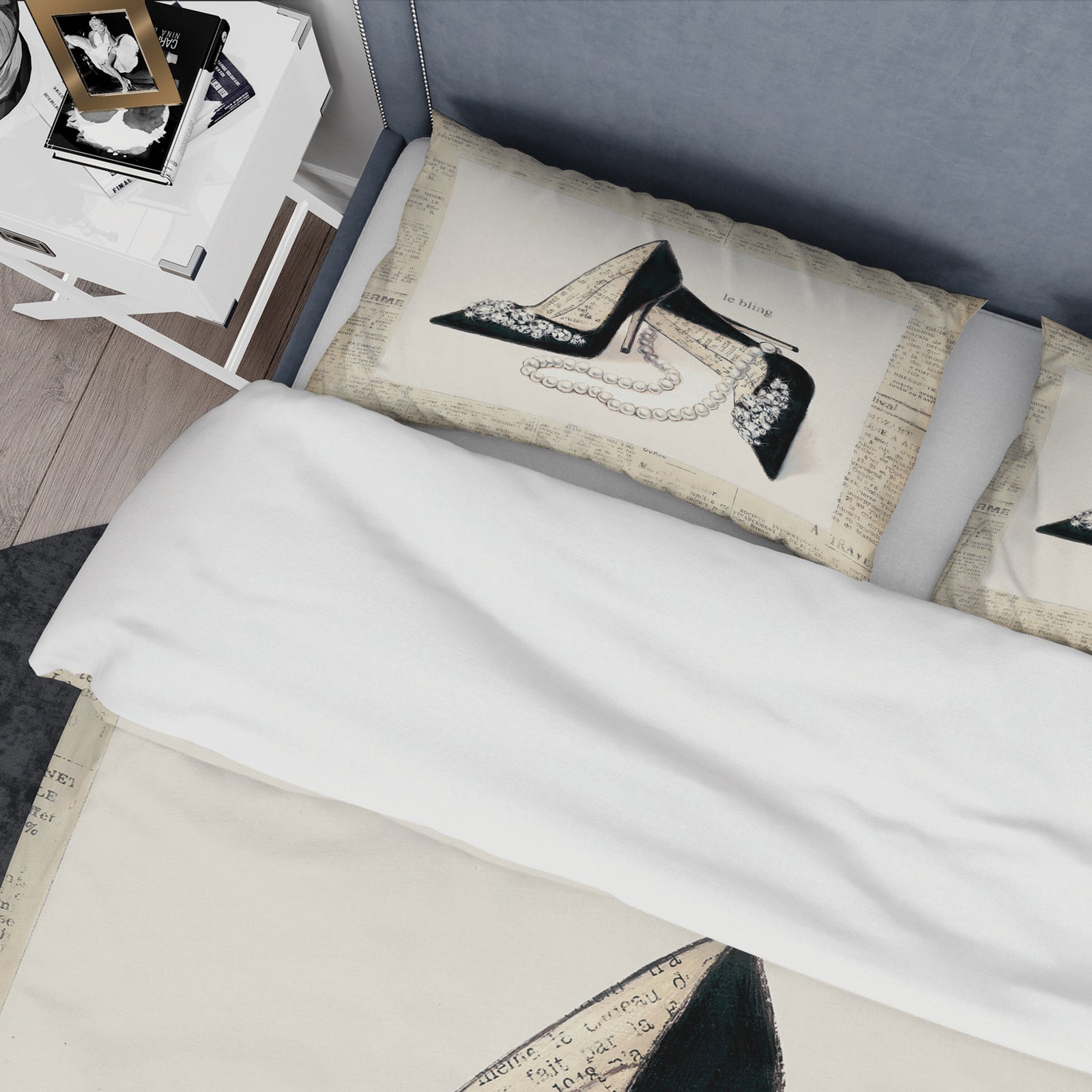 Glamorous Black Diamond Stiletto I - Glam Duvet Cover Set