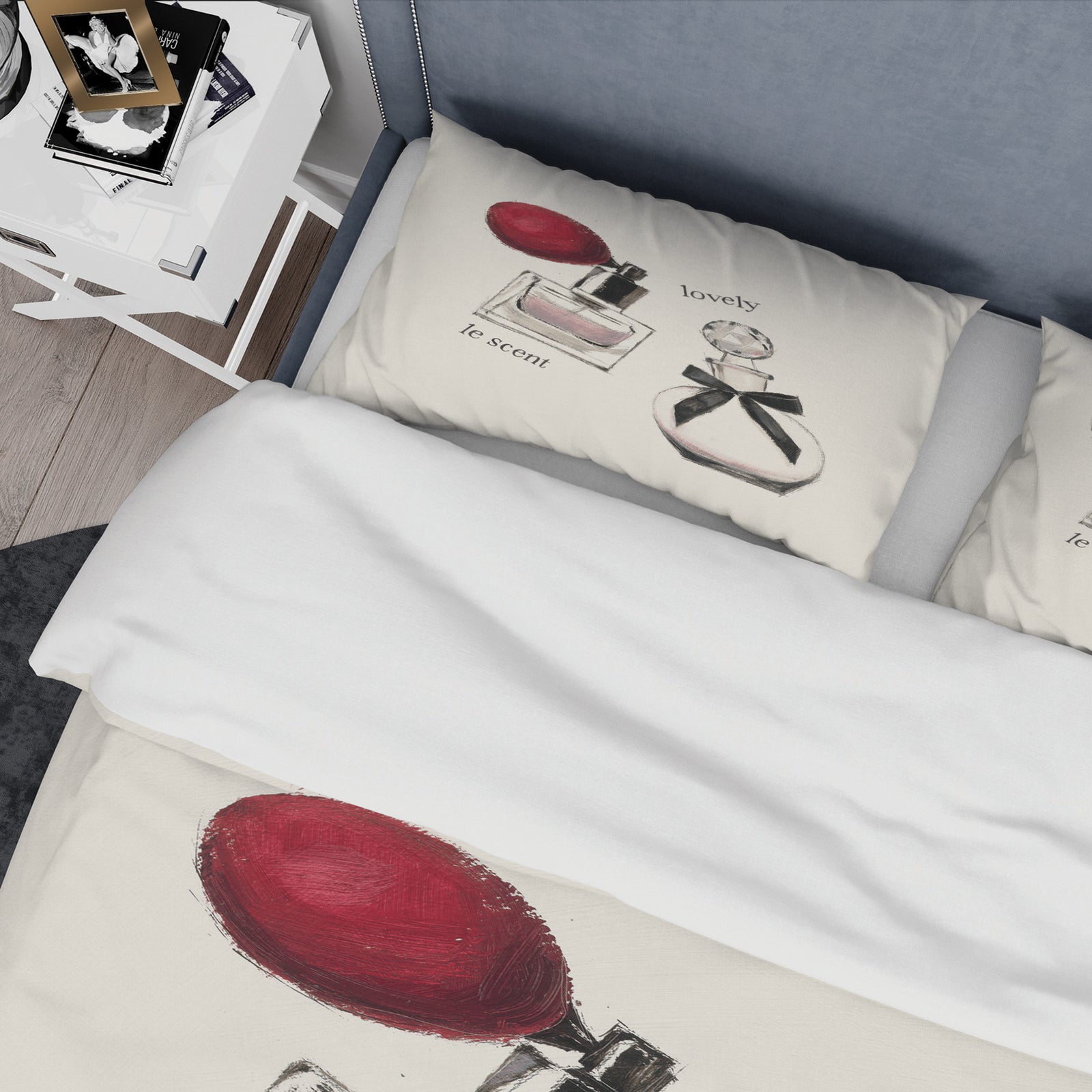 Lovely Glamorous Parfum - Glam Duvet Cover Set