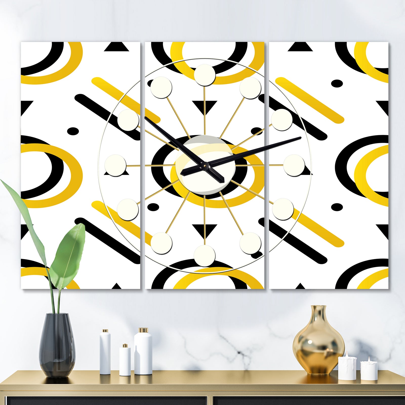 Trendy Black and Gold Triangular Pattern I - Oversized Mid-Century wall clock - 3 Panels