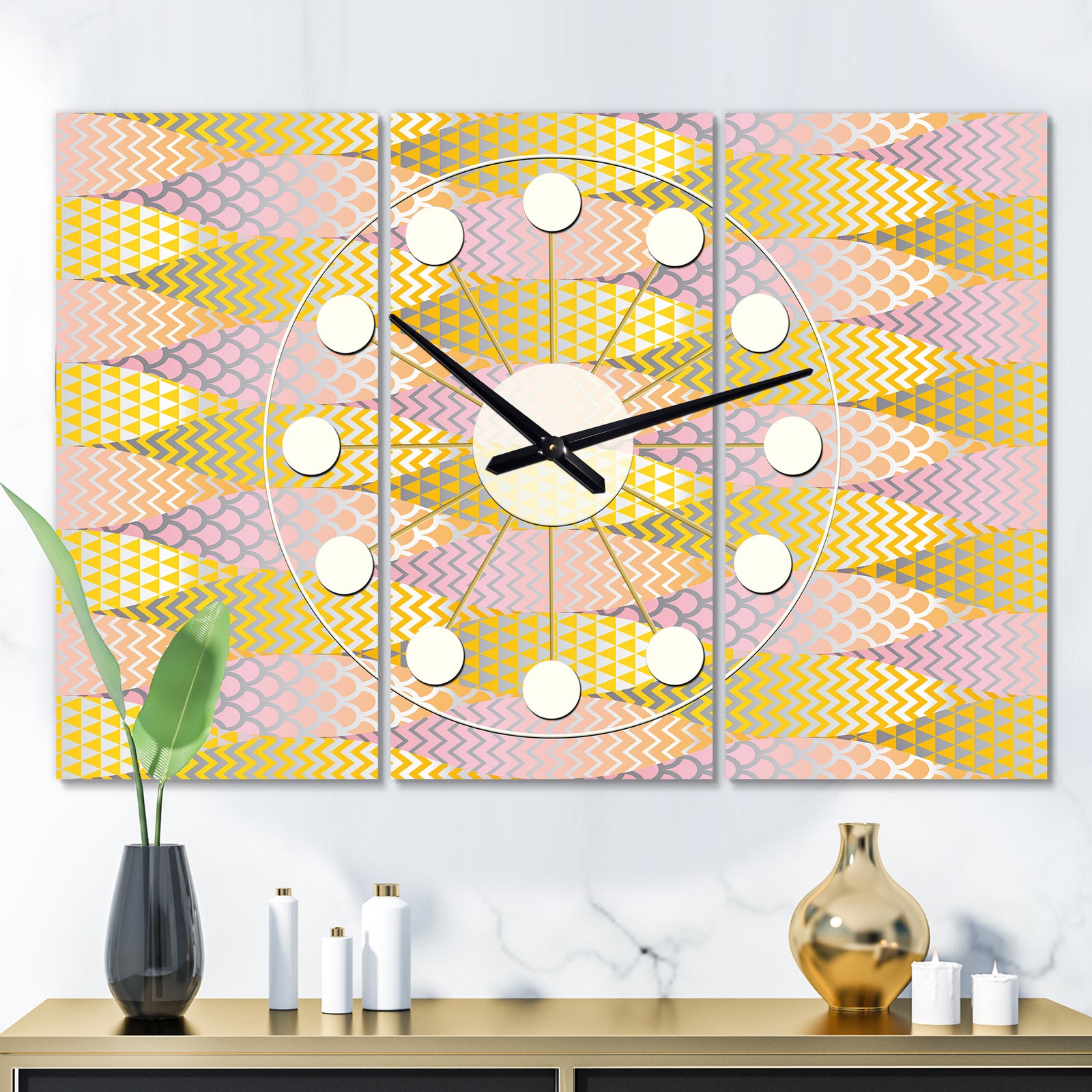 Golden Geometrical Fish Scale - Oversized Mid-Century wall clock - 3 Panels