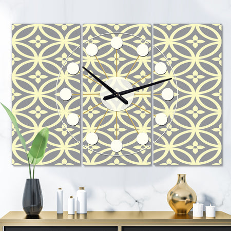 Retro Ornamental Pattern II - Oversized Mid-Century wall clock - 3 Panels