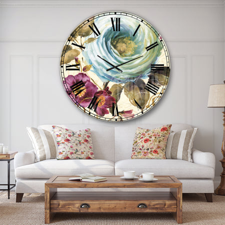 Victorias Cream Flower - Traditional Large Wall CLock
