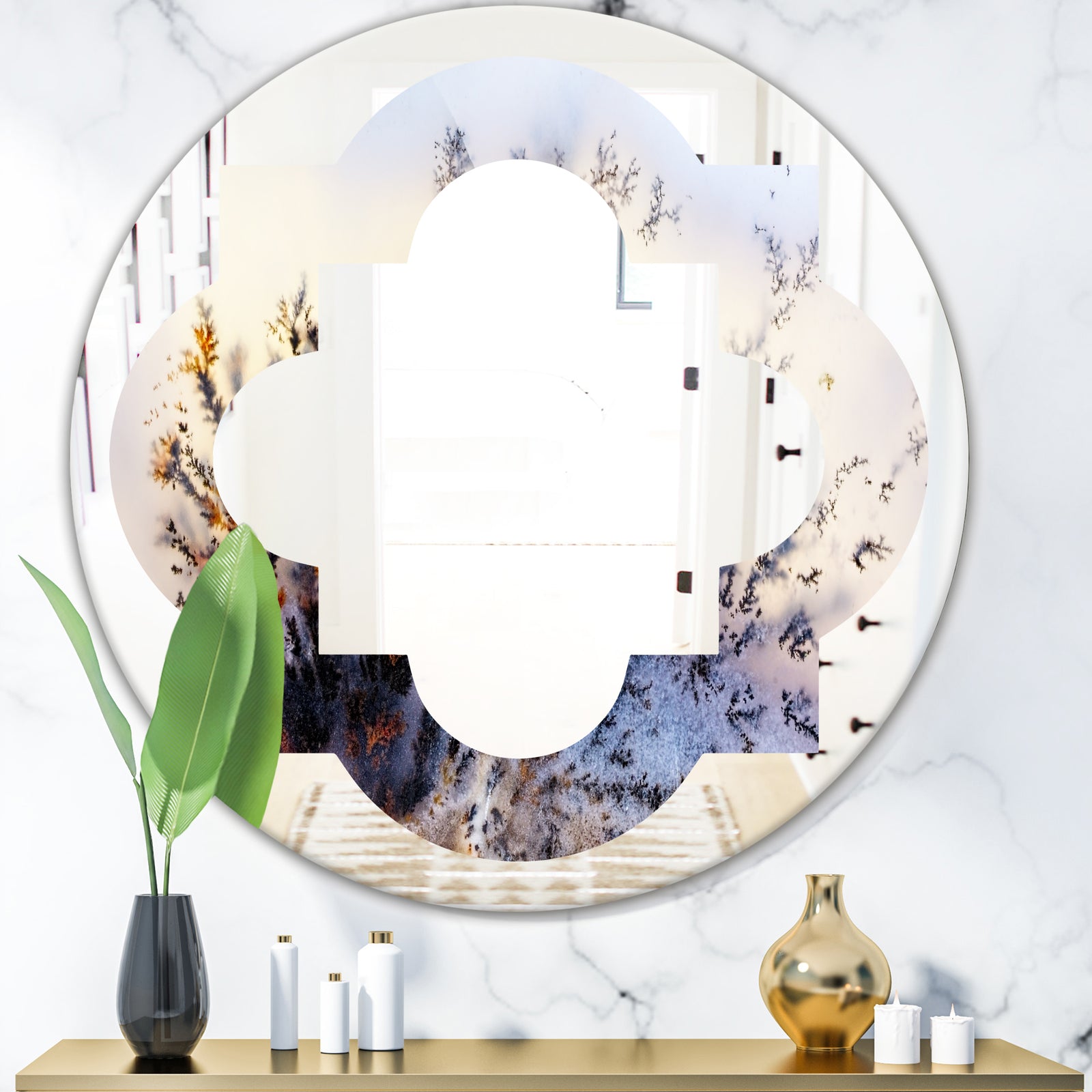 Khazakstan Dendrite crystals macro - Modern Round or Oval Wall Mirror - Quatrefoil