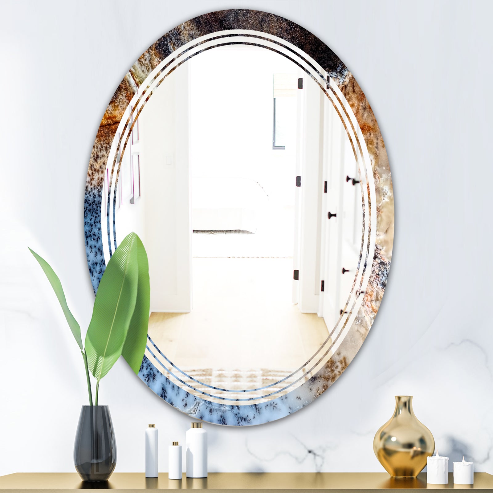 Close Up - Modern Round or Oval Wall Mirror - Triple C