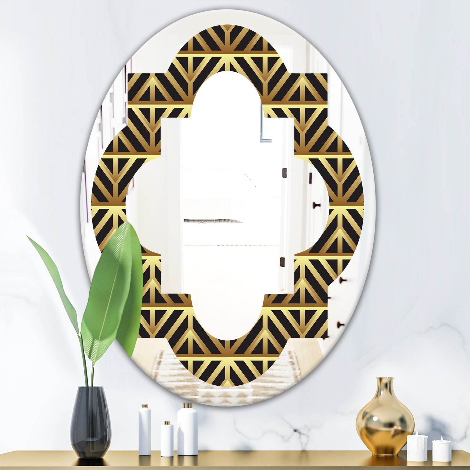 Golden Luxury Metallic Geometrics XIV - Modern Round or Oval Wall Mirror - Quatrefoil