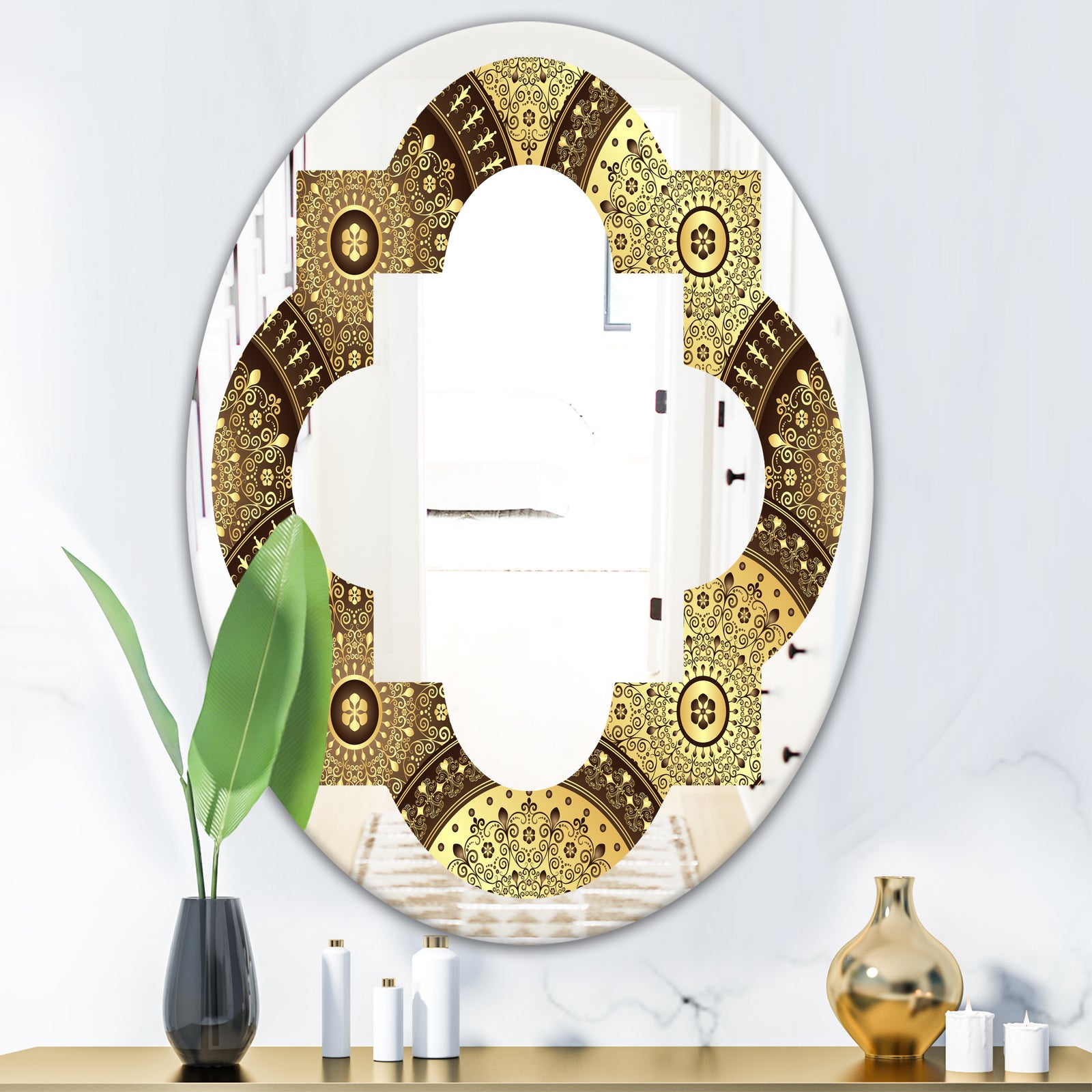 Golden Circular Pattern I - Modern Round or Oval Wall Mirror - Quatrefoil