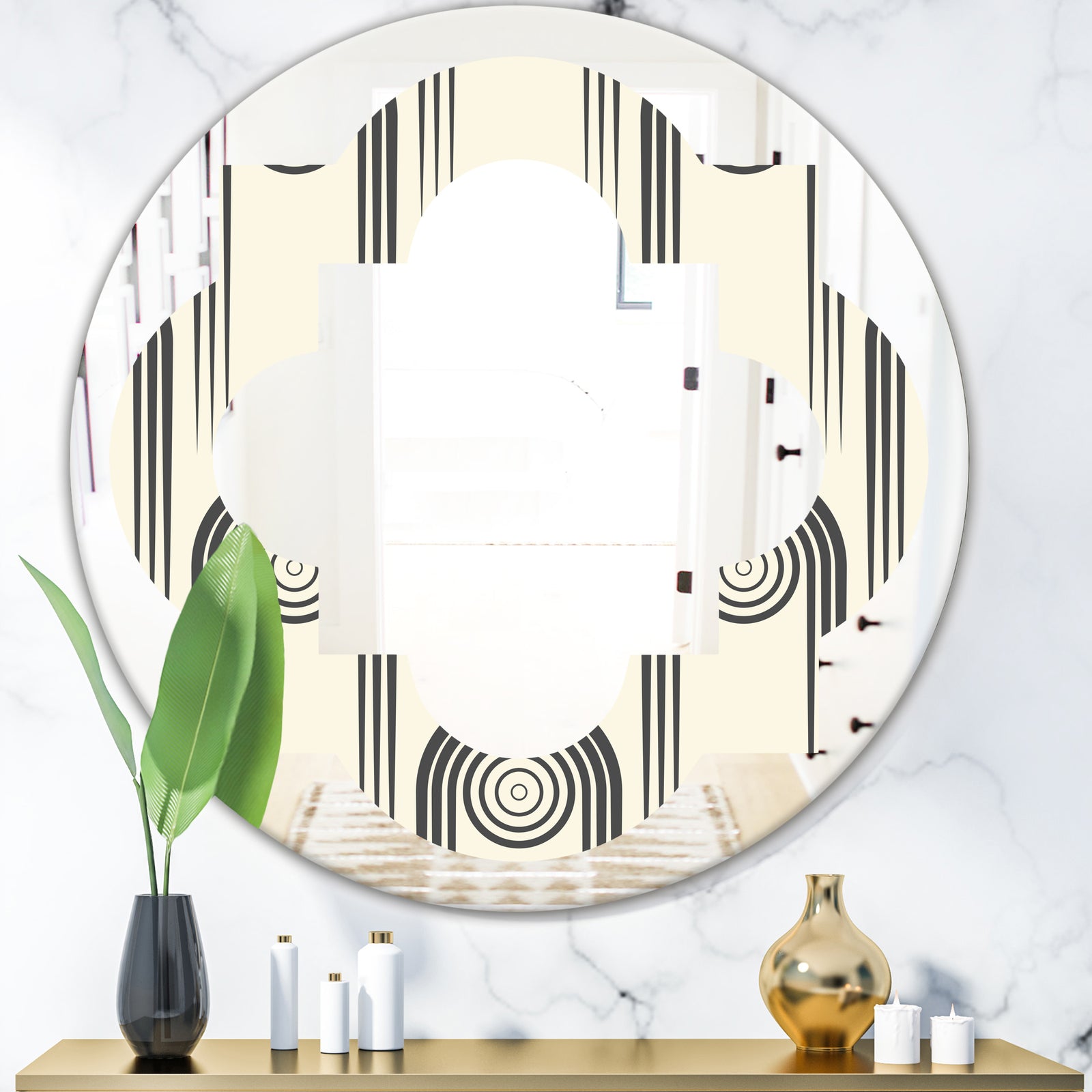 Retro Curved Minimal Geometric Ornament II - Modern Round or Oval Wall Mirror - Quatrefoil