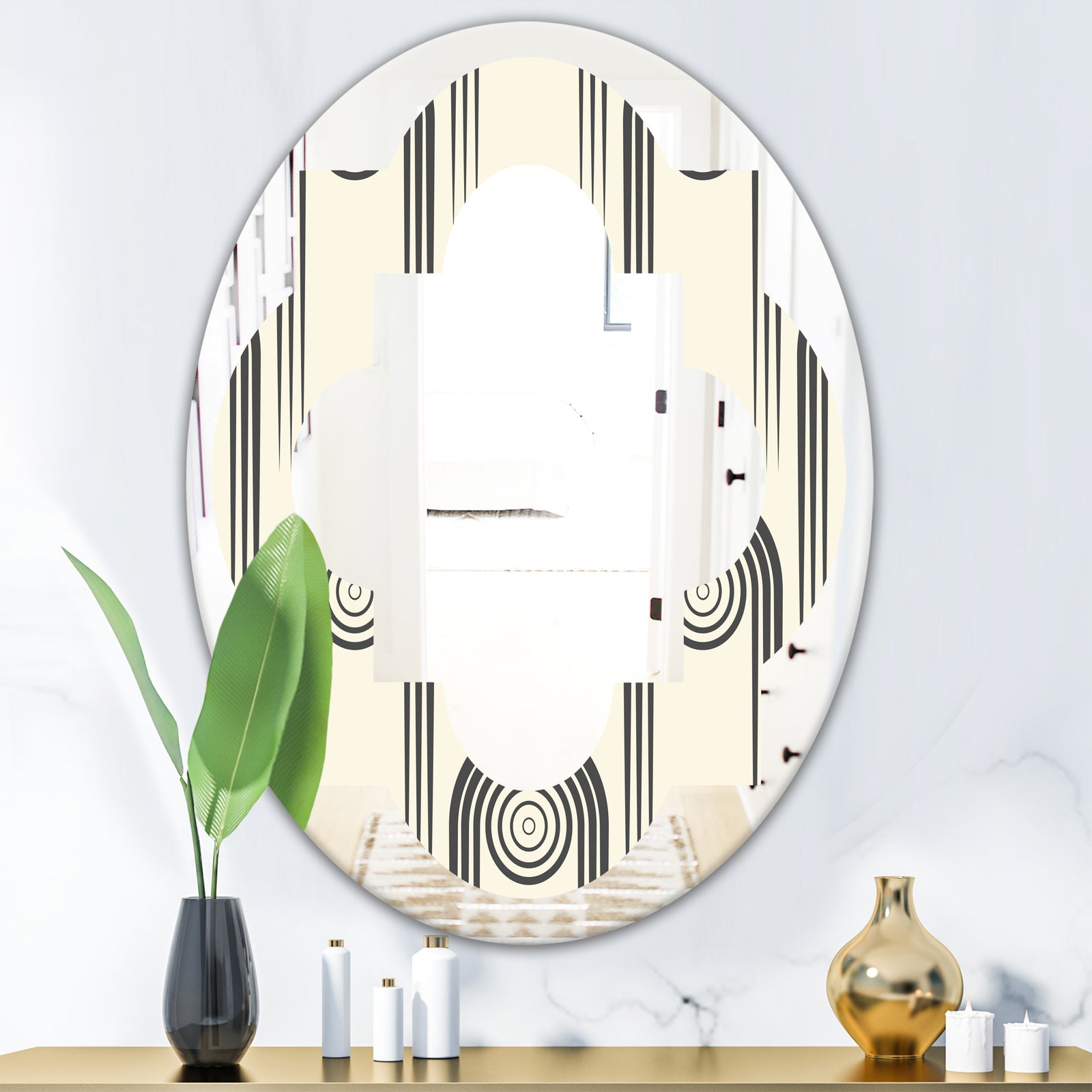Retro Curved Minimal Geometric Ornament II - Modern Round or Oval Wall Mirror - Quatrefoil