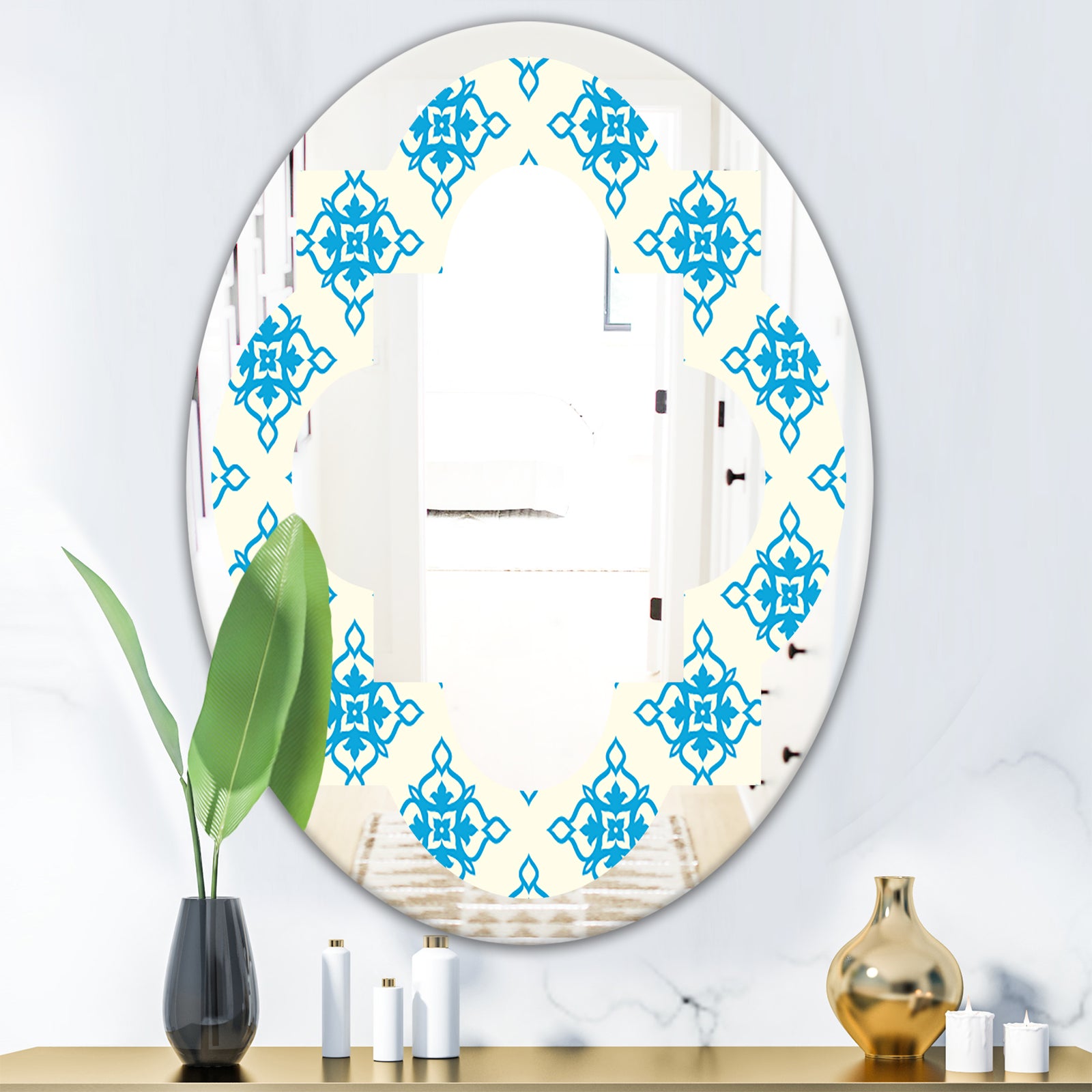 Retro Ornamental Pattern I - Modern Round or Oval Wall Mirror - Quatrefoil
