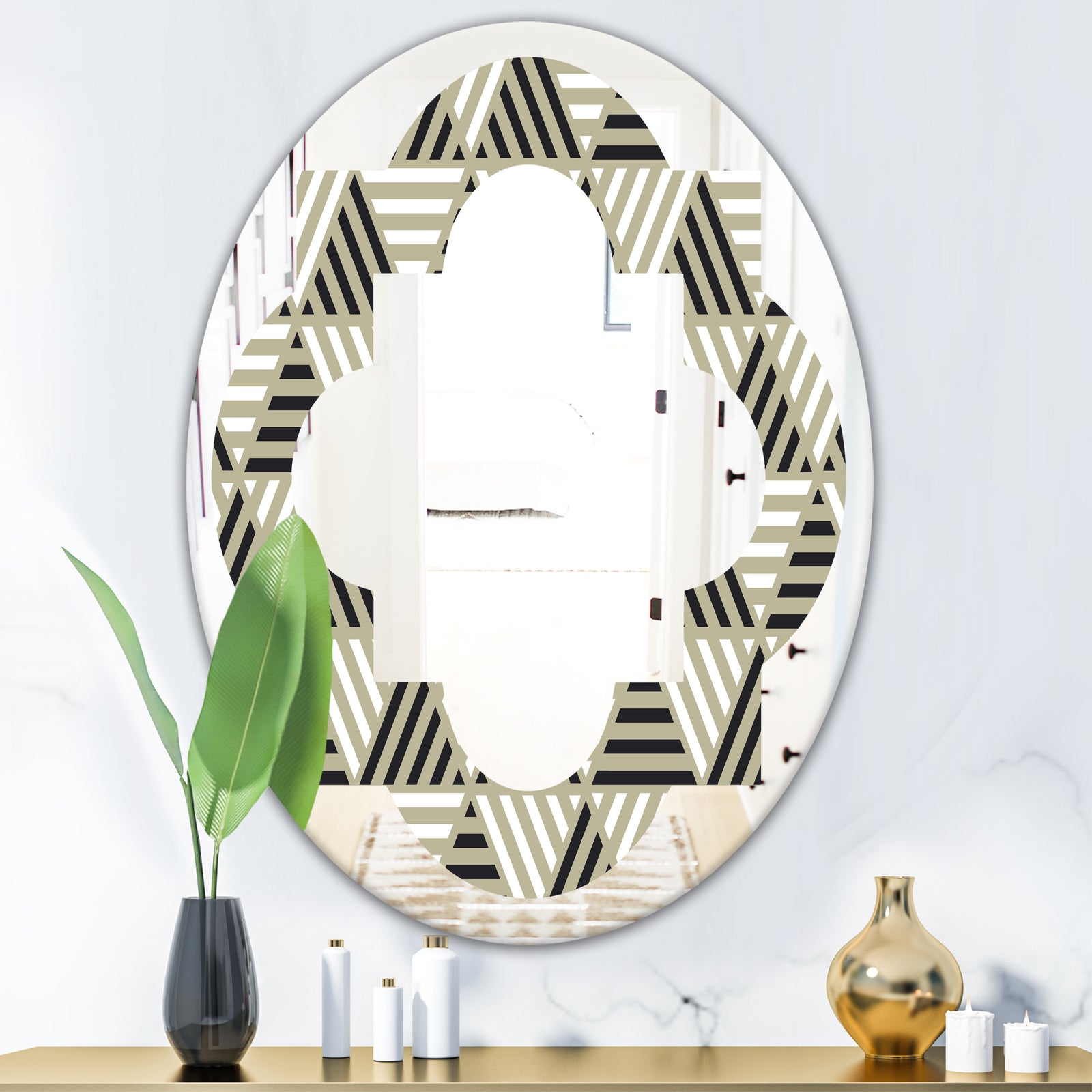 Triangular Retro Design VIII - Modern Round or Oval Wall Mirror - Quatrefoil