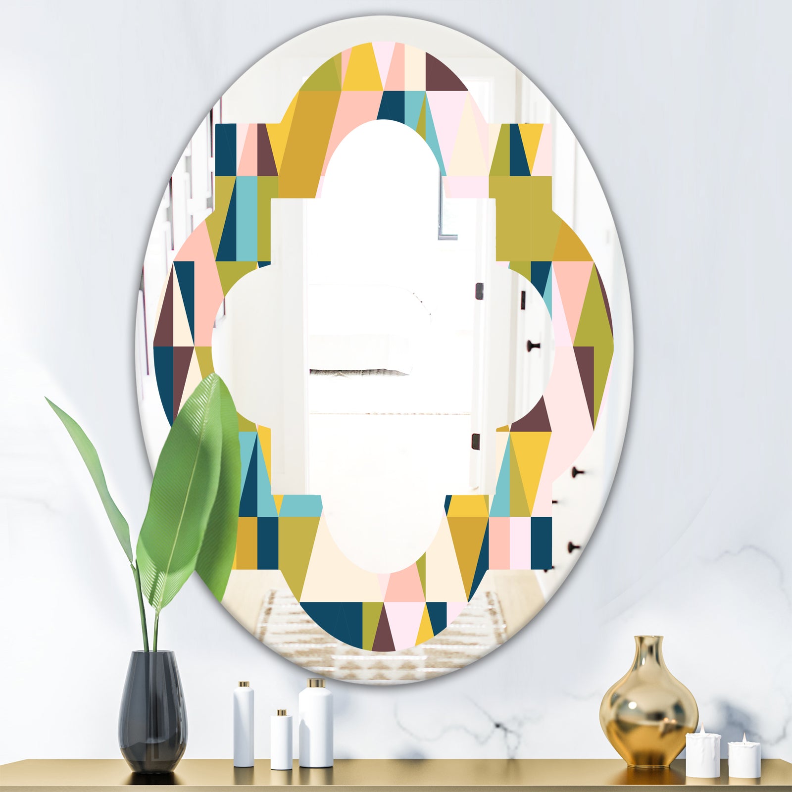 Triangular Retro Design I - Modern Round or Oval Wall Mirror - Quatrefoil