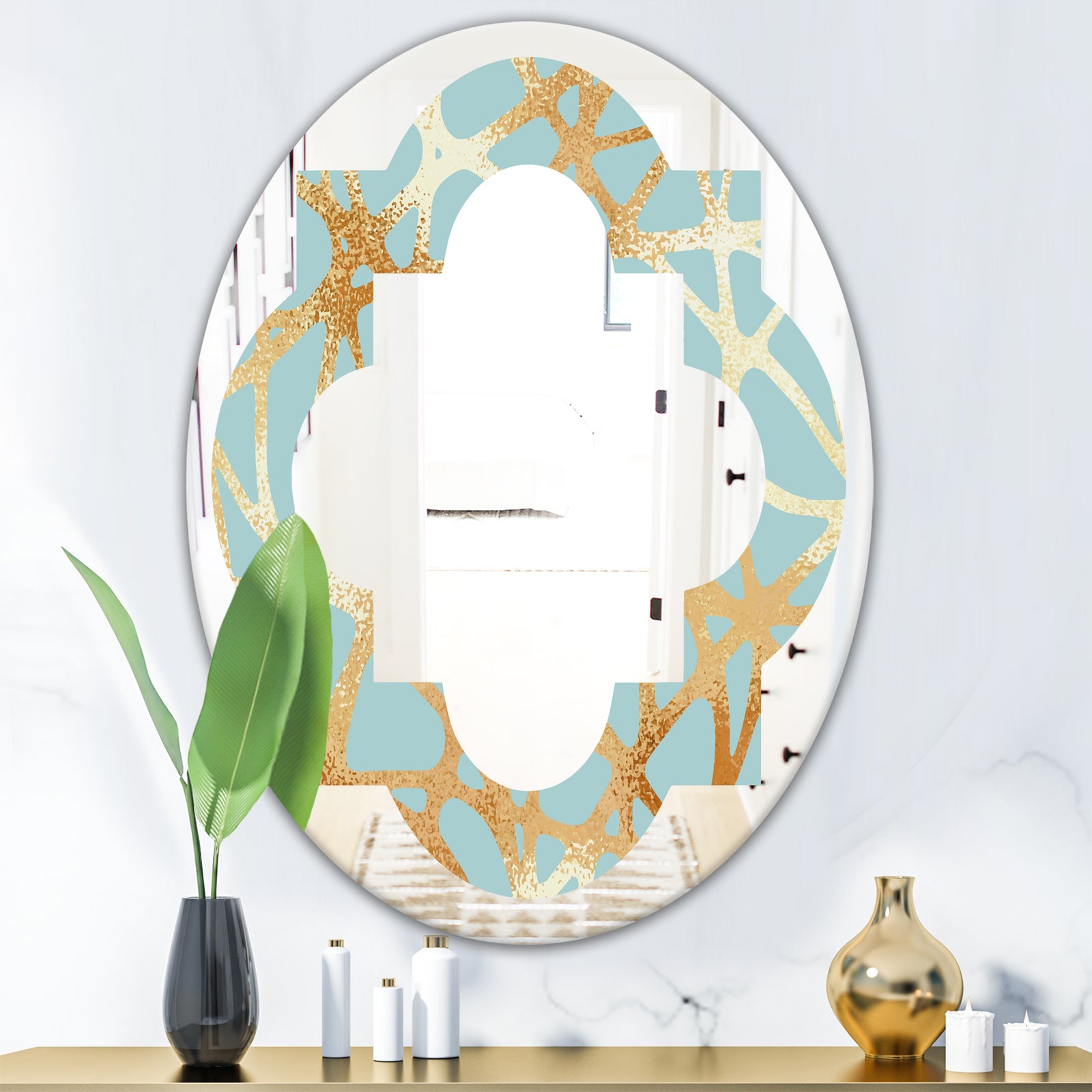 Golden Luxury Metallic Geometrics IV - Modern Round or Oval Wall Mirror - Quatrefoil