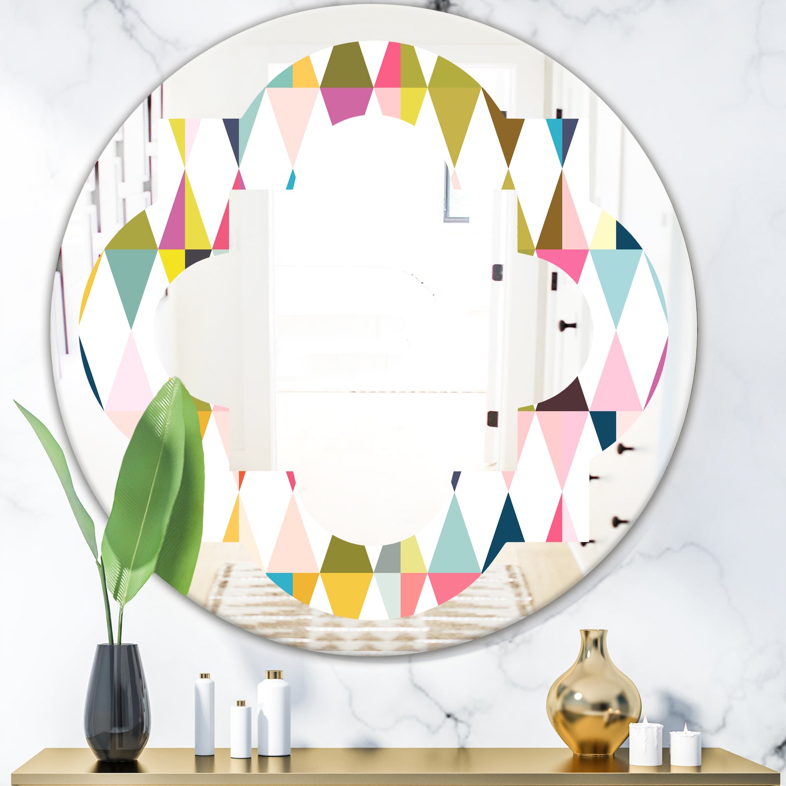 Diamond Retro VII - Modern Round or Oval Wall Mirror - Quatrefoil