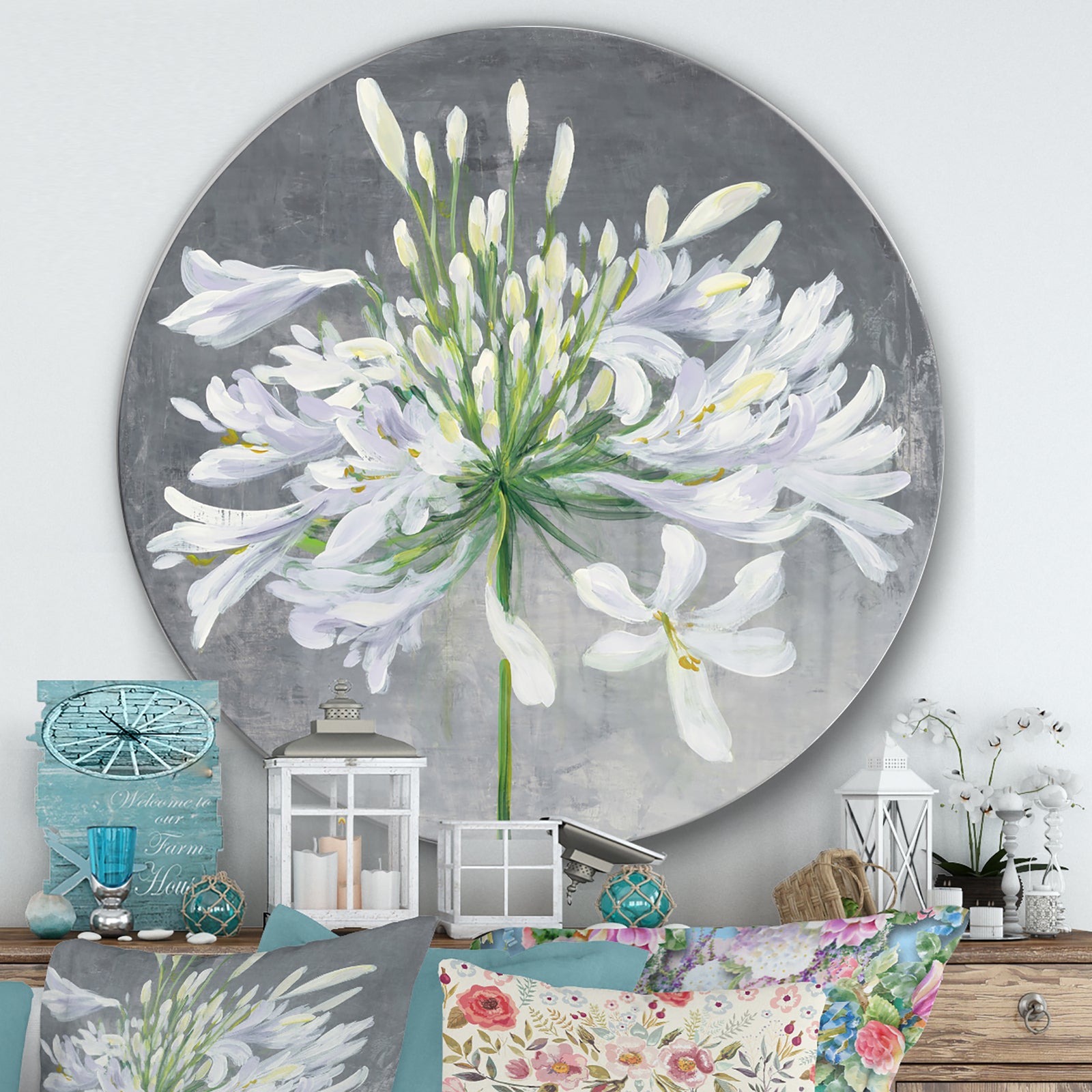 Flower Cleome Splash I - Farmhouse Metal Circle Wall Art