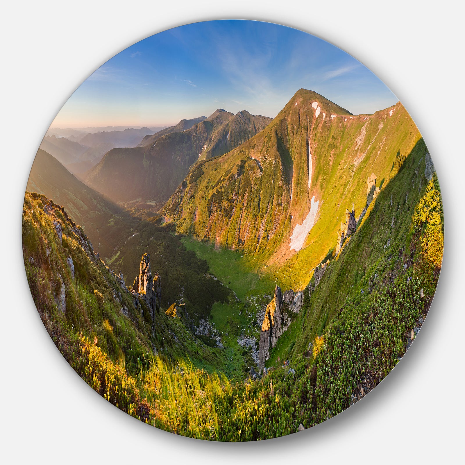 Karpaty Highrise Mountains - Landscape Photo Round Metal Wall Art