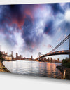 Brooklyn Bridge over East River - Cityscape Canvas print