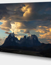 Torres del Paine National Park - Landscape Artwork Canvas