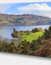 Lago Ness and Urquhart Castle - Modern Landscpae Wall Art