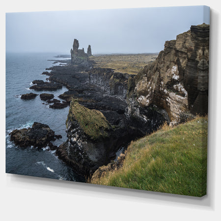 Rocky and Scenic Iceland Beach - Landscape Wall Artwork