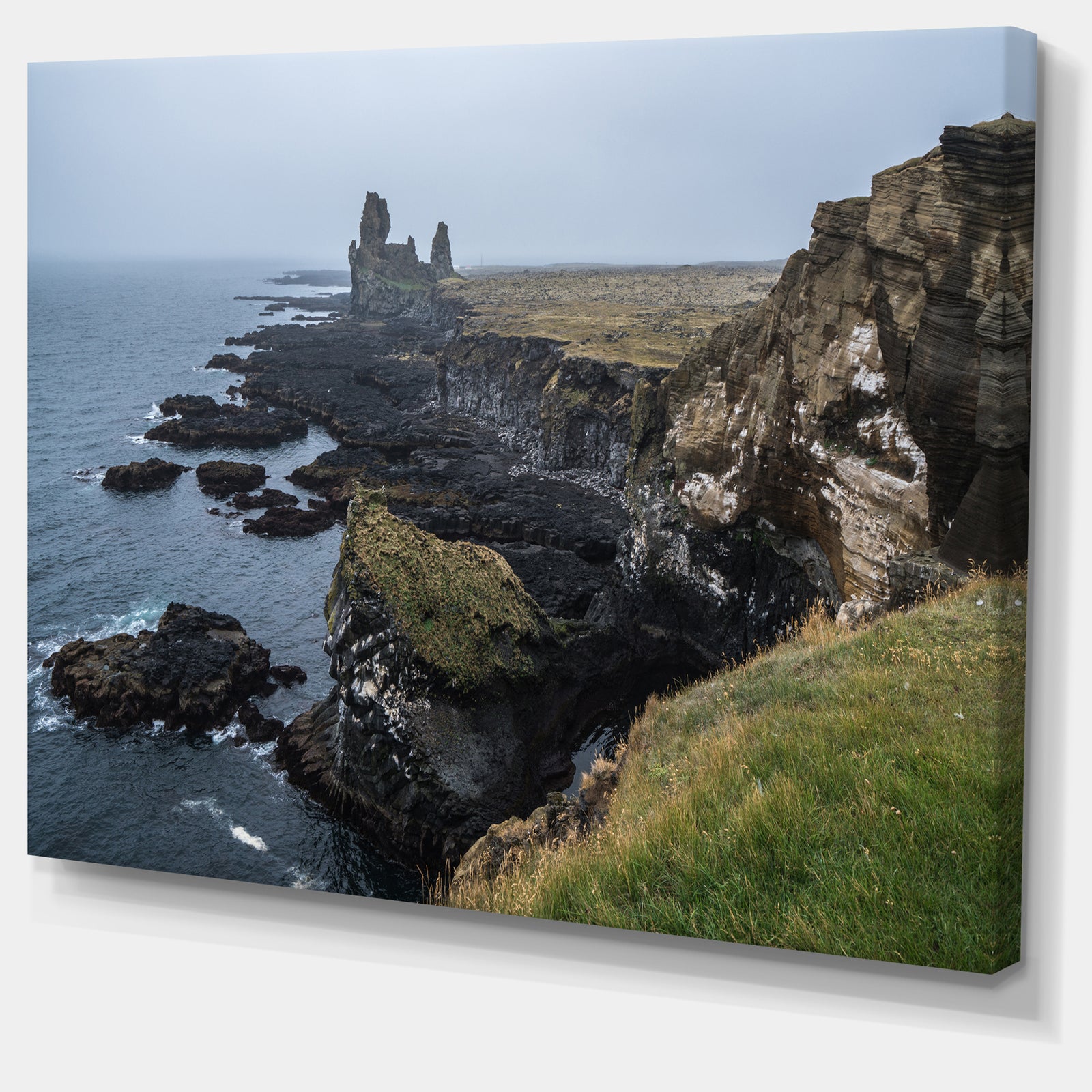 Rocky and Scenic Iceland Beach - Landscape Wall Artwork