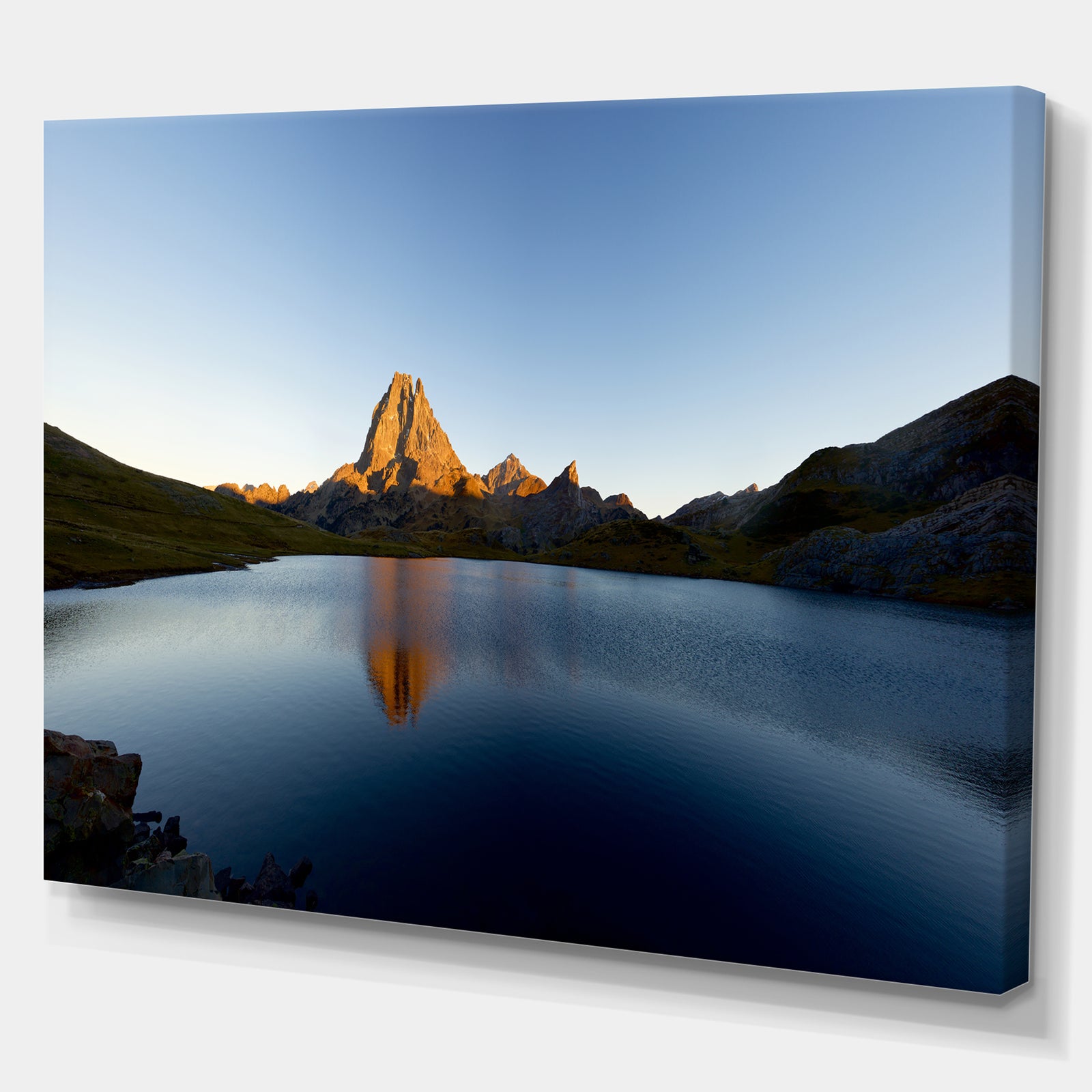 Pyrenees in France - Landscapes photography on wrapped Canvas