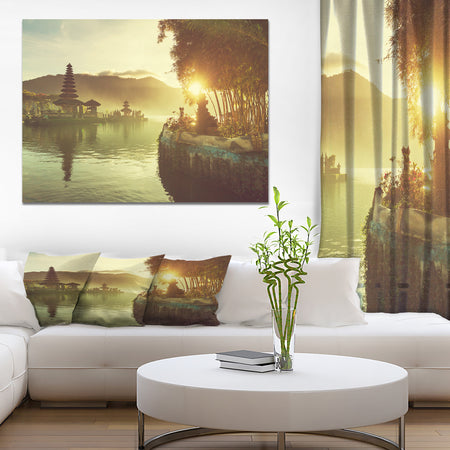 Indonesia Pura Ulun Danu Temple - Lake Landscapes Photographic on wrapped Canvas