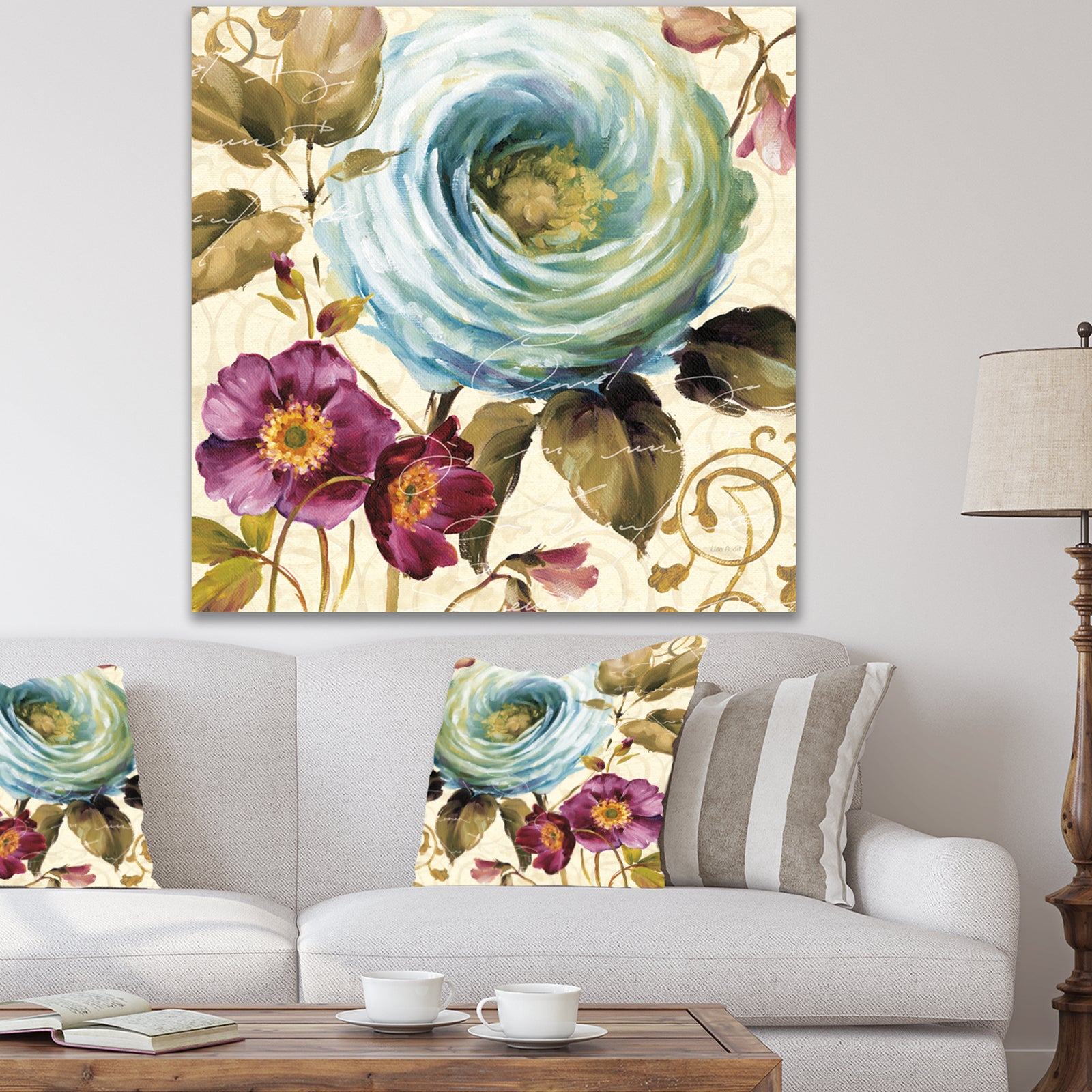 Victorias Cream Flower - Traditional Canvas Artwork