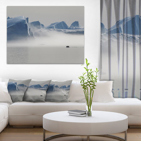 Nature of Greenland - Landscape Photo Canvas Print